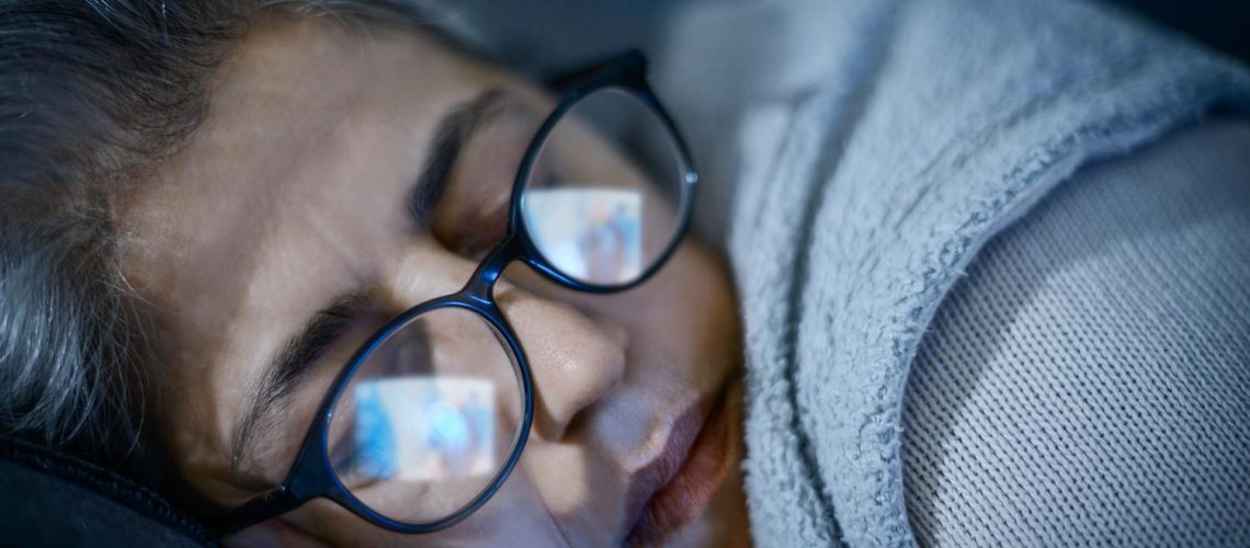 Lunettes pour mieux dormir : est-ce vraiment efficace ?